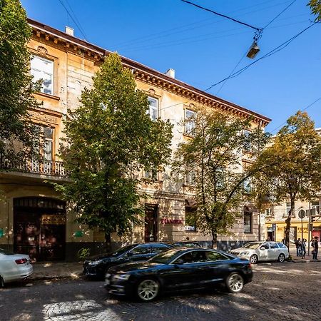 Alfa Apartments Kniazia Romana 11 Lviv Exteriör bild
